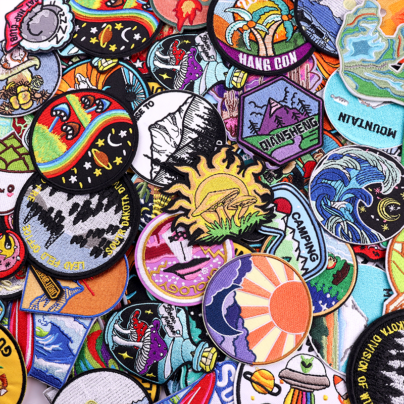 Outdoor Adventures Clothing - 10/20/30/40/50/Pcs/Lot Random Mixed Outdoor Adventure Patch
